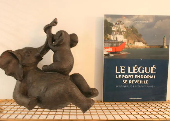 Superbe Studio Entre Le Port Et Le Centre Ville - Lit King-Size, Wifi & Netflix Gratuit